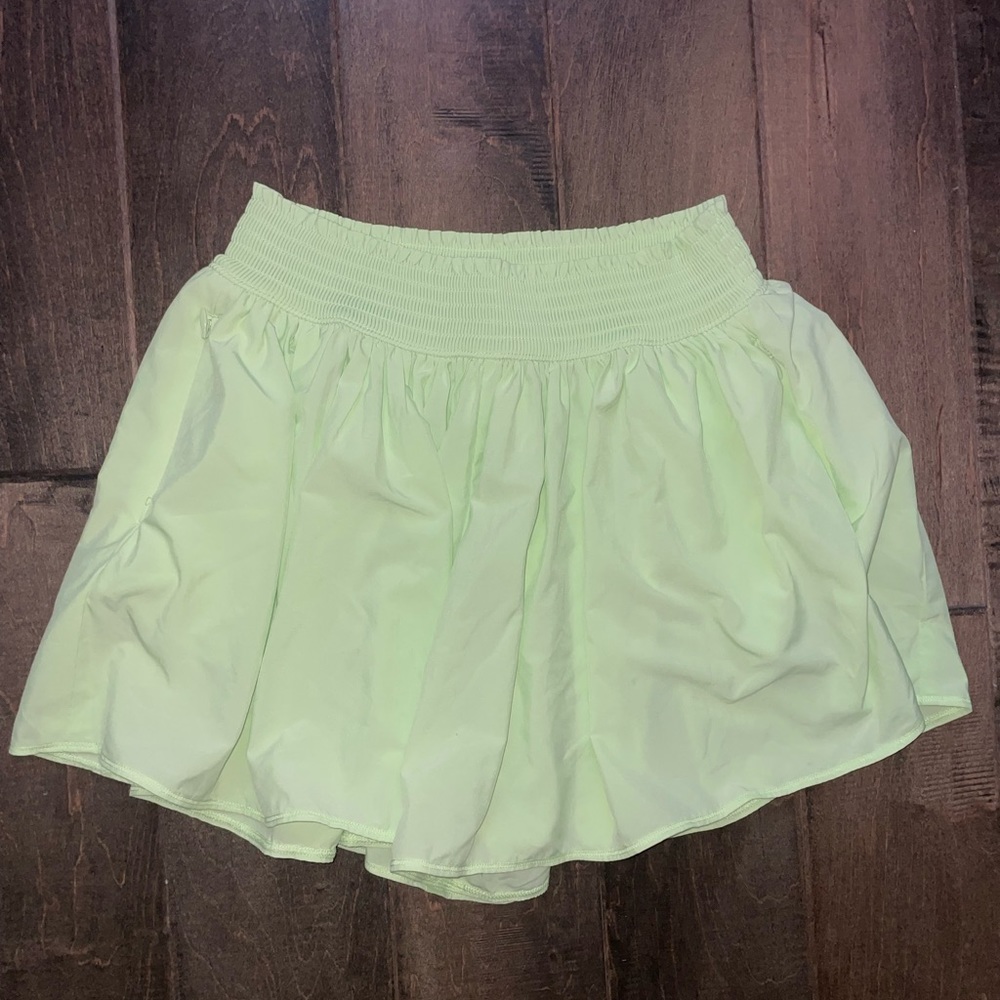 Flowy shorts athleta neon yellow green size xs